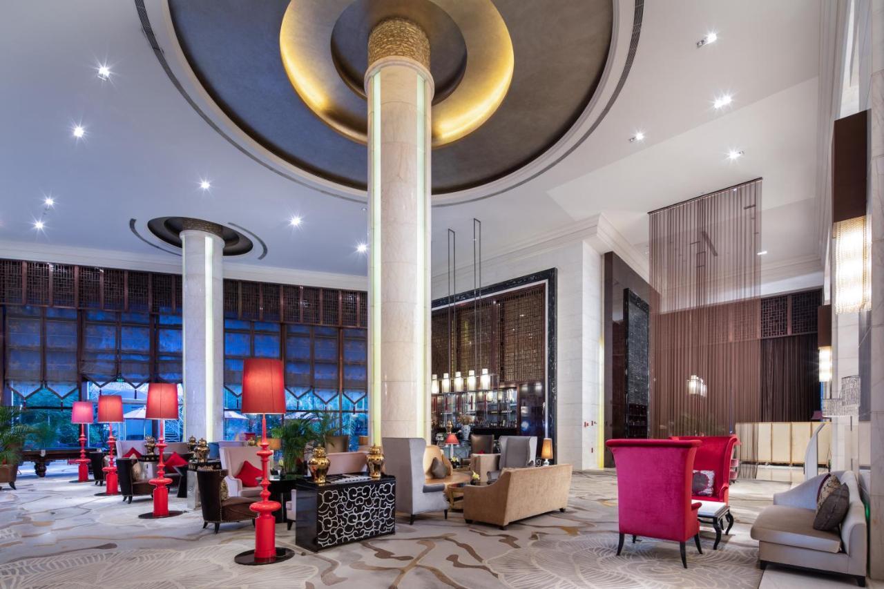 Hotel Wyndham Grand Plaza Royale Colorful Yunnan Kunming Exterior foto