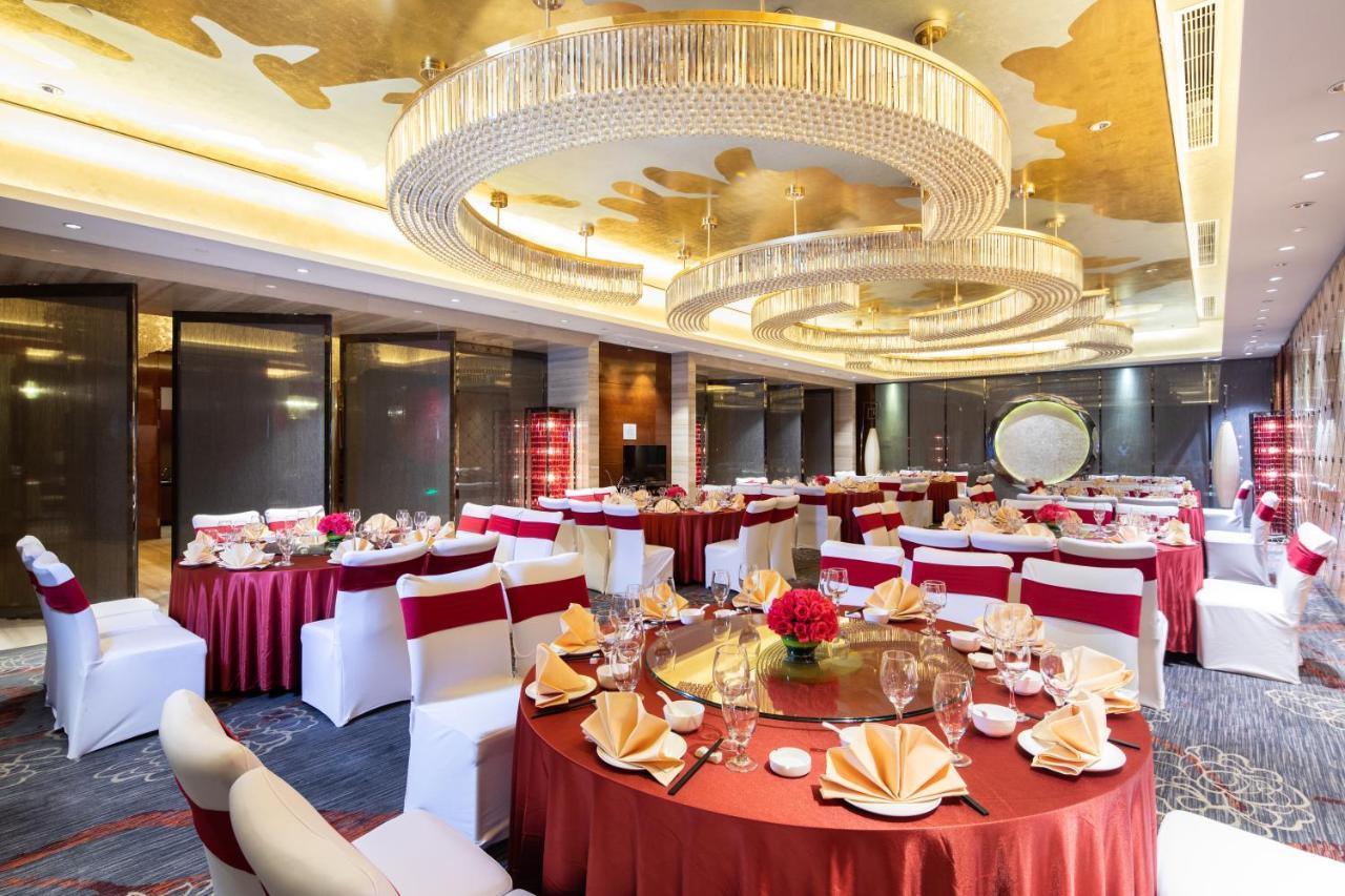 Hotel Wyndham Grand Plaza Royale Colorful Yunnan Kunming Exterior foto