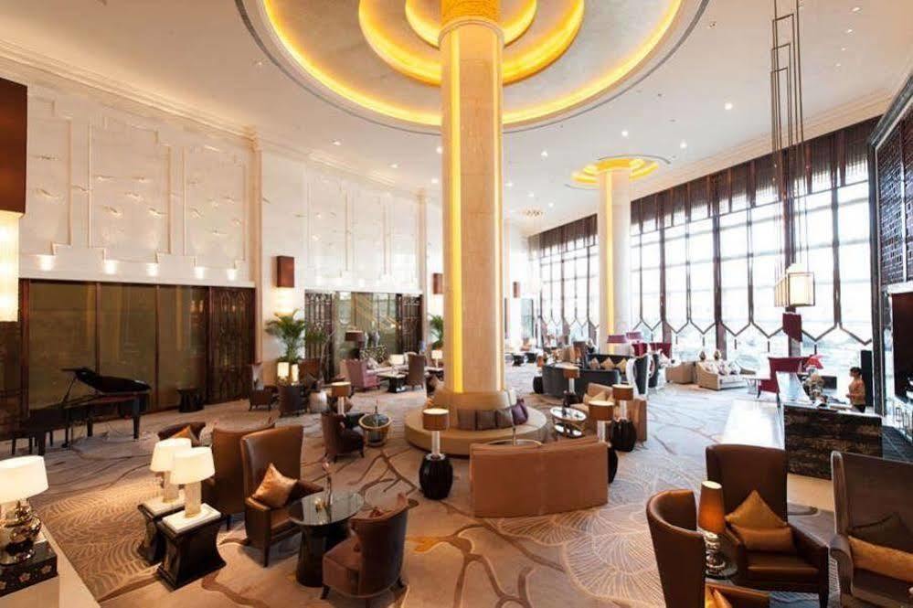 Hotel Wyndham Grand Plaza Royale Colorful Yunnan Kunming Exterior foto
