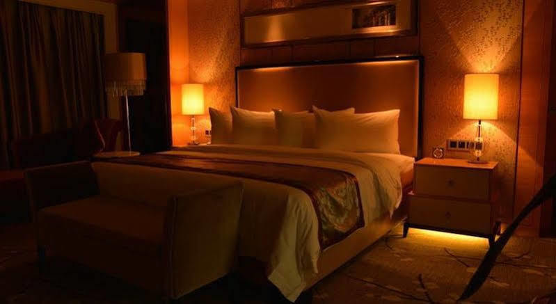Hotel Wyndham Grand Plaza Royale Colorful Yunnan Kunming Exterior foto